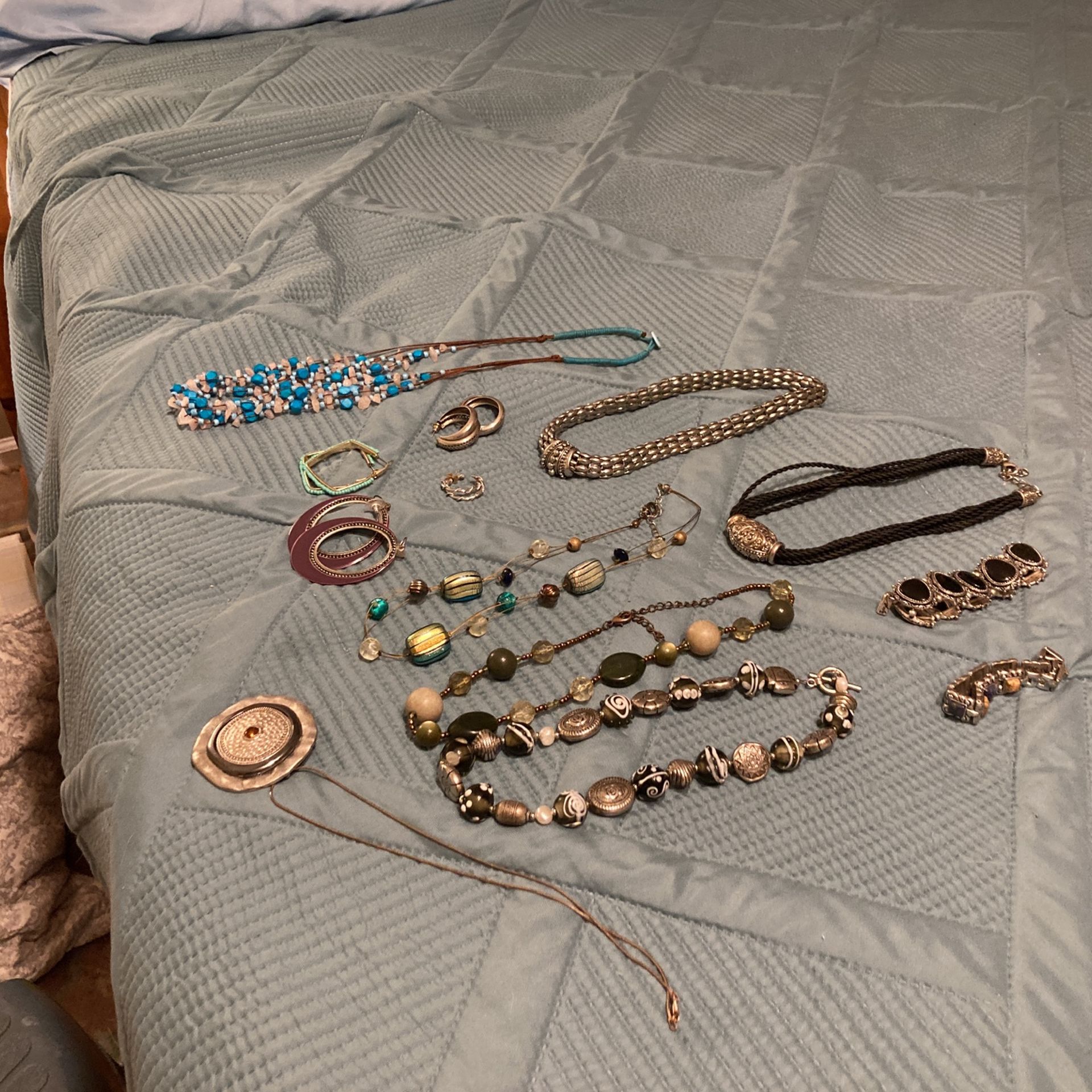 Lots Of Costume Jewelry Just A Preview