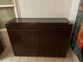 TV cabinet