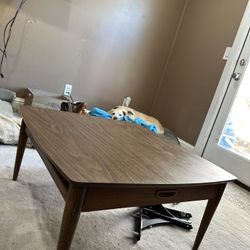 Lane Mid-Century Coffee Table