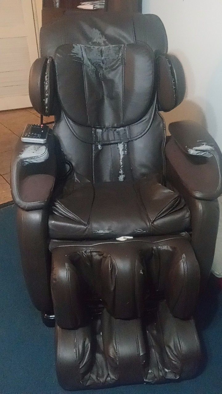 Ideal Massage Chair 