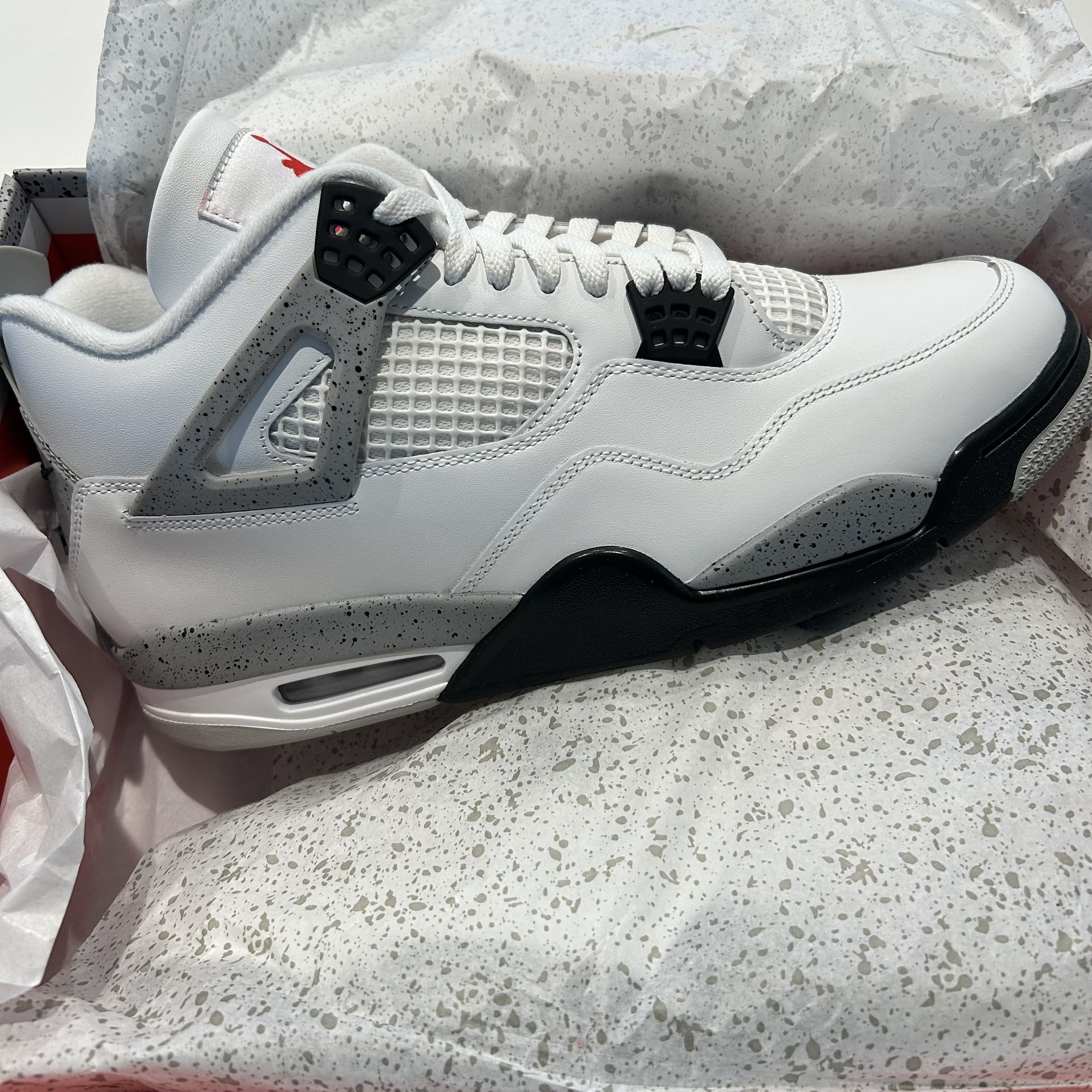 Air Jordan 4 Retro Cement 