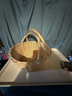 Dual Handle Wicker Basket