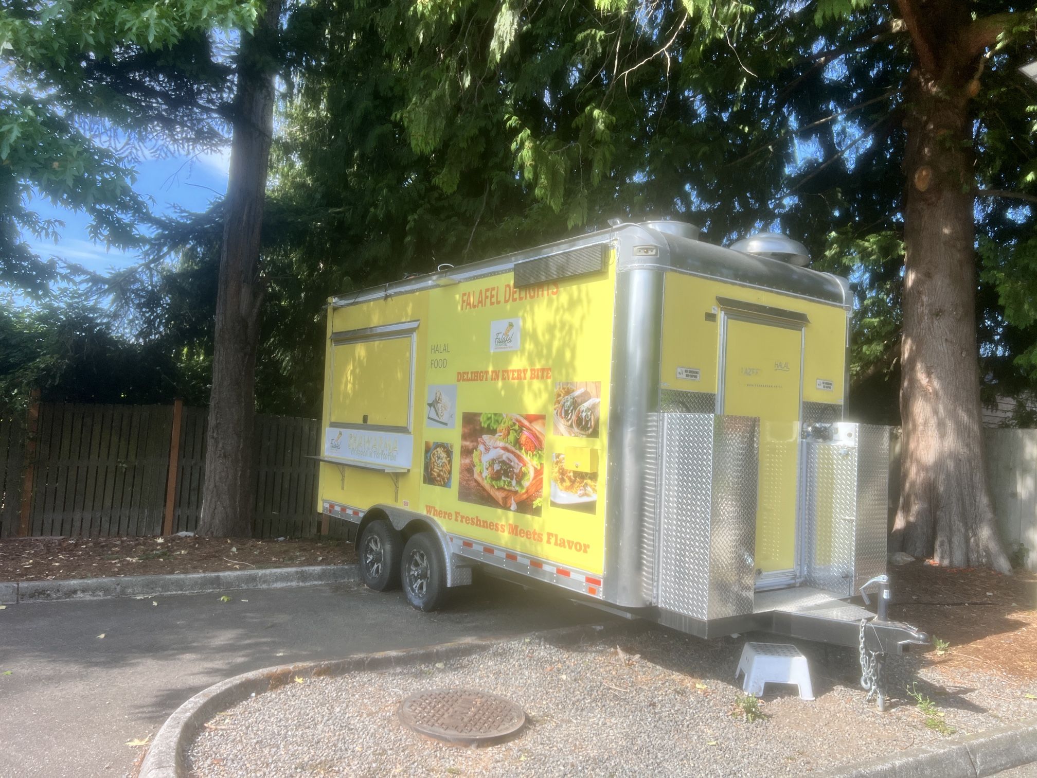 For Sale: 2022 Fully Equipped Food Trailer β Excellent Condition | Lynnwood, WA