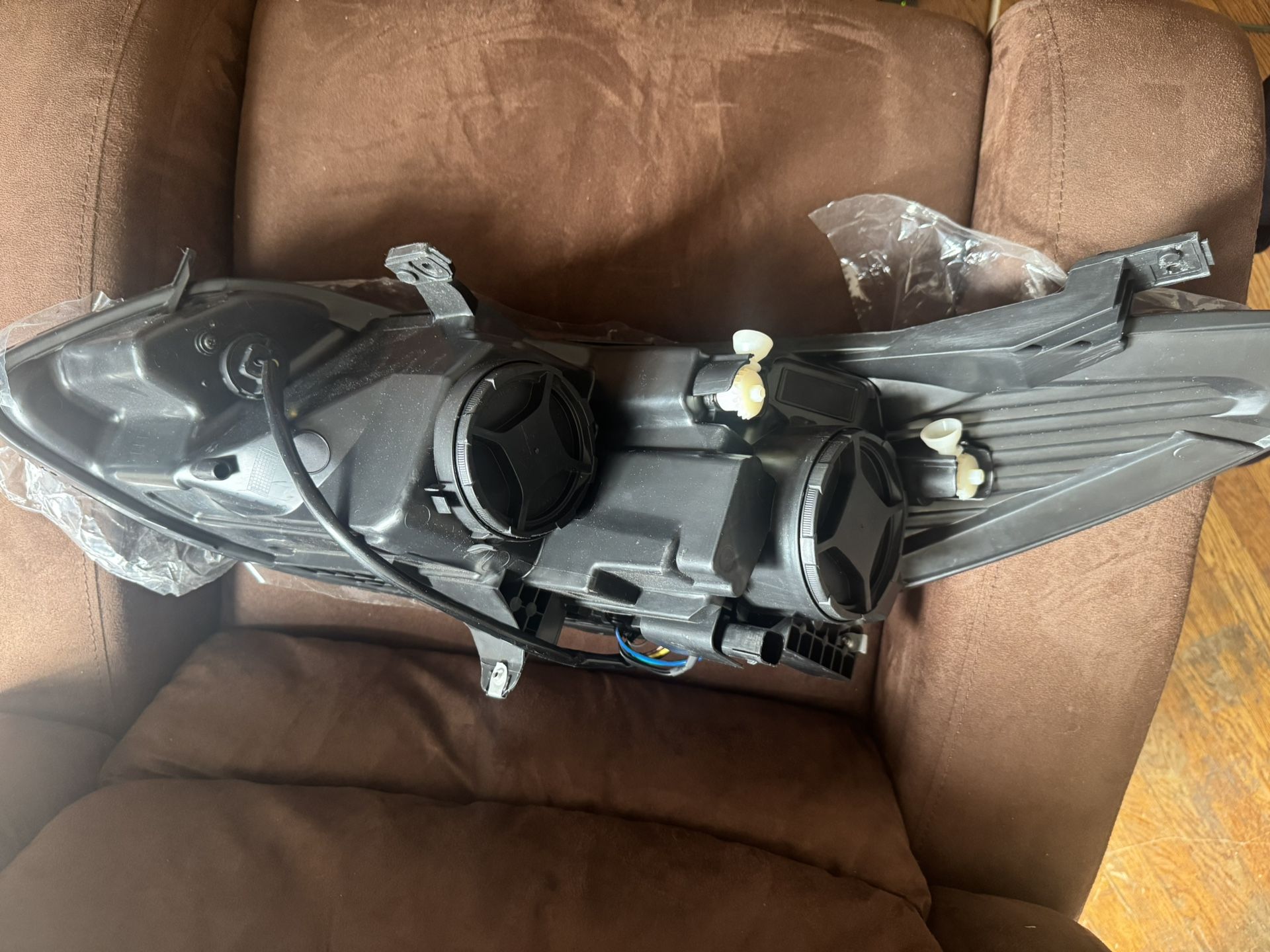 Buick Enclave Headlight