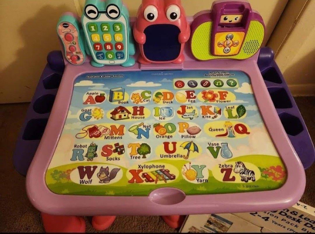 VTech Touch and Learn Activity Desk