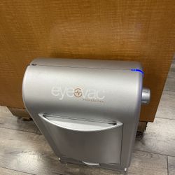 Eye Vac Vacuum (2)