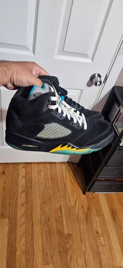 Jordan 5 aqua.