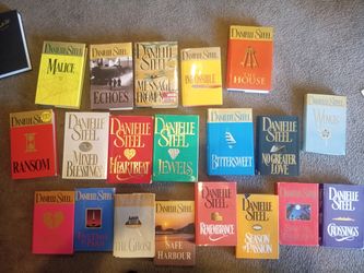 Lot of 20 Vintage Hardcover Danielle Steel Novels