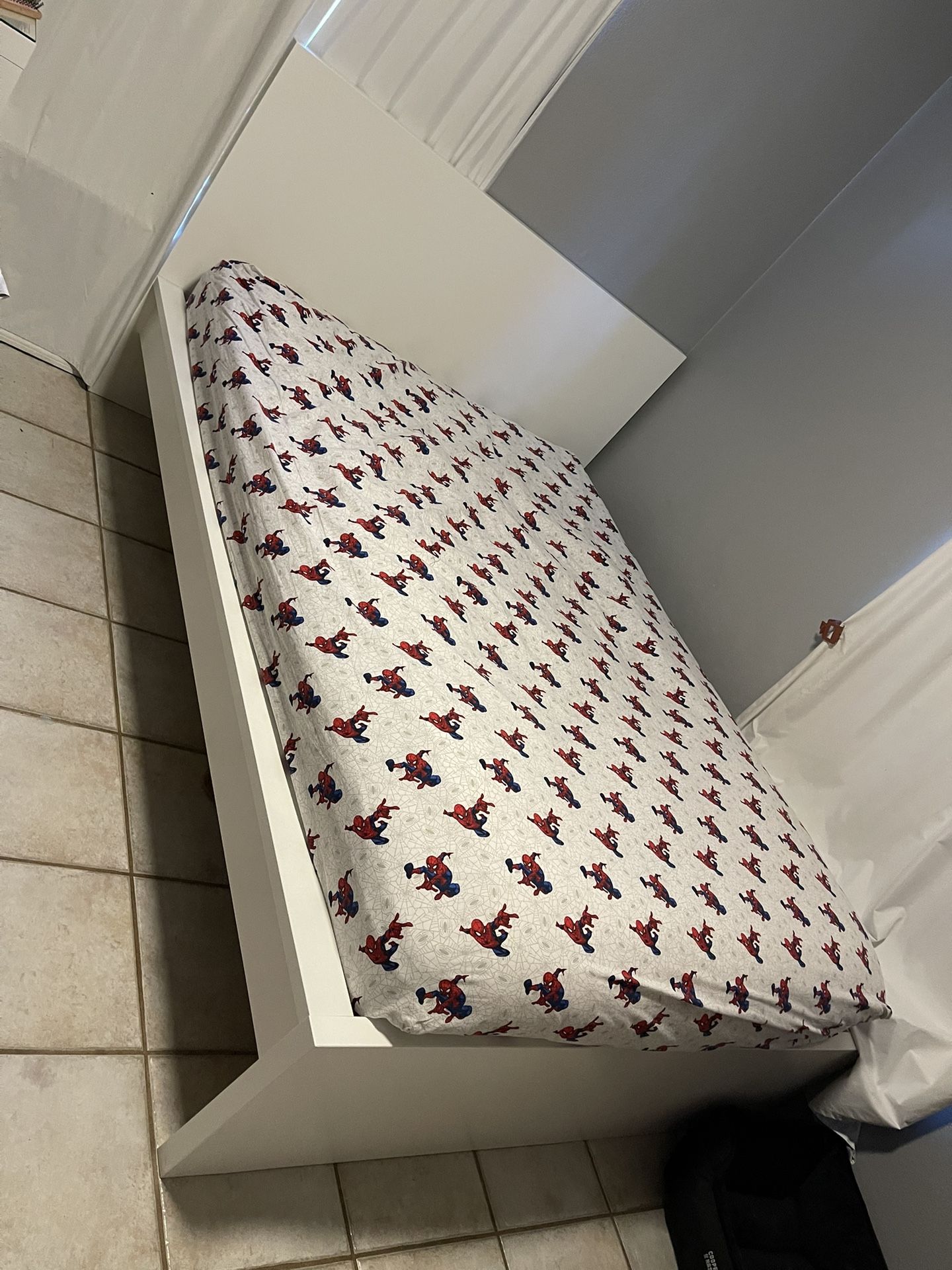 Full size ikea bed frame in great condition