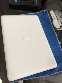 13 inches MacBook 2010