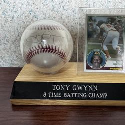 TONY GWYNN SIGNED BASEBALL WITH TOPPS ROOKIE CARD- HOF 8X BATTING CHAMP