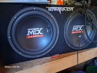 12" speaker box with 4000 watt amp