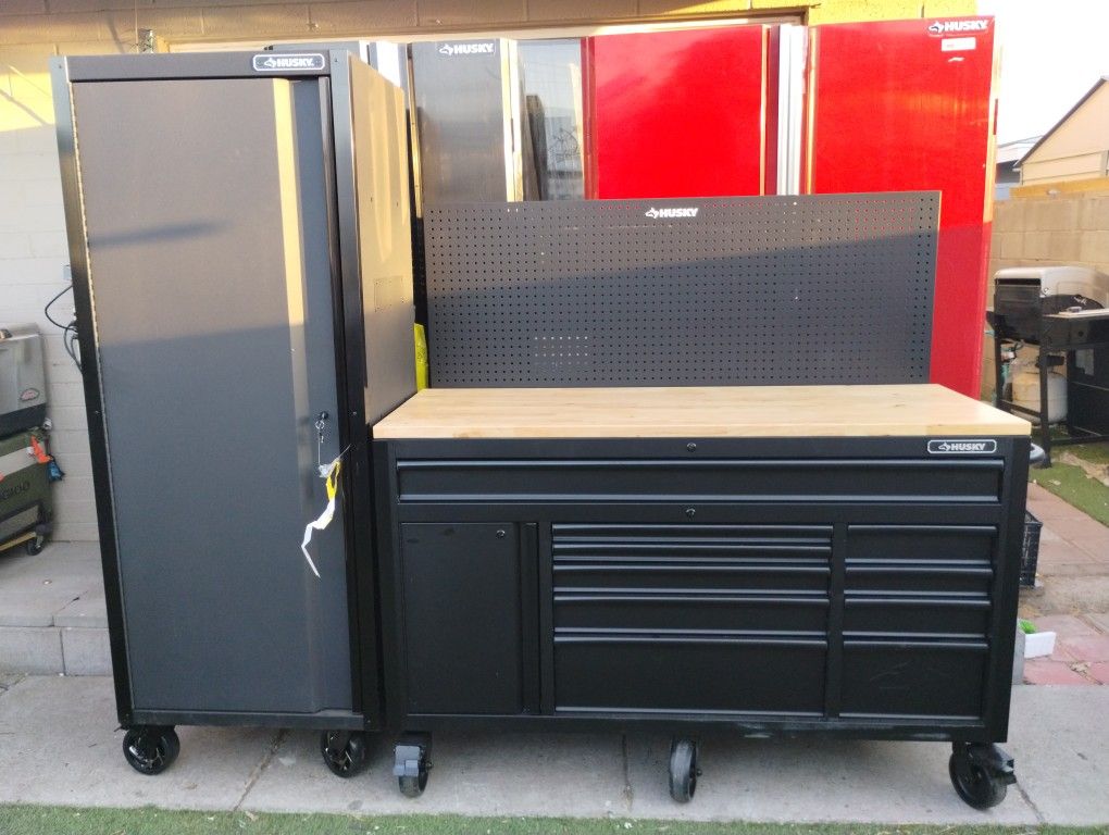Husky Tool Box With Side Locker Combo
