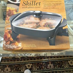 Presto electric skillet 11 inch W Glass Cover