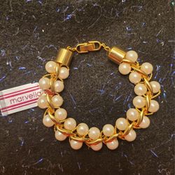 New Vintage Marvella Pearl Bracelet