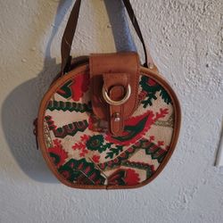 Vintage Korean Leather/Tapestry Round Purse  Made In Korea  Silver Star Brand