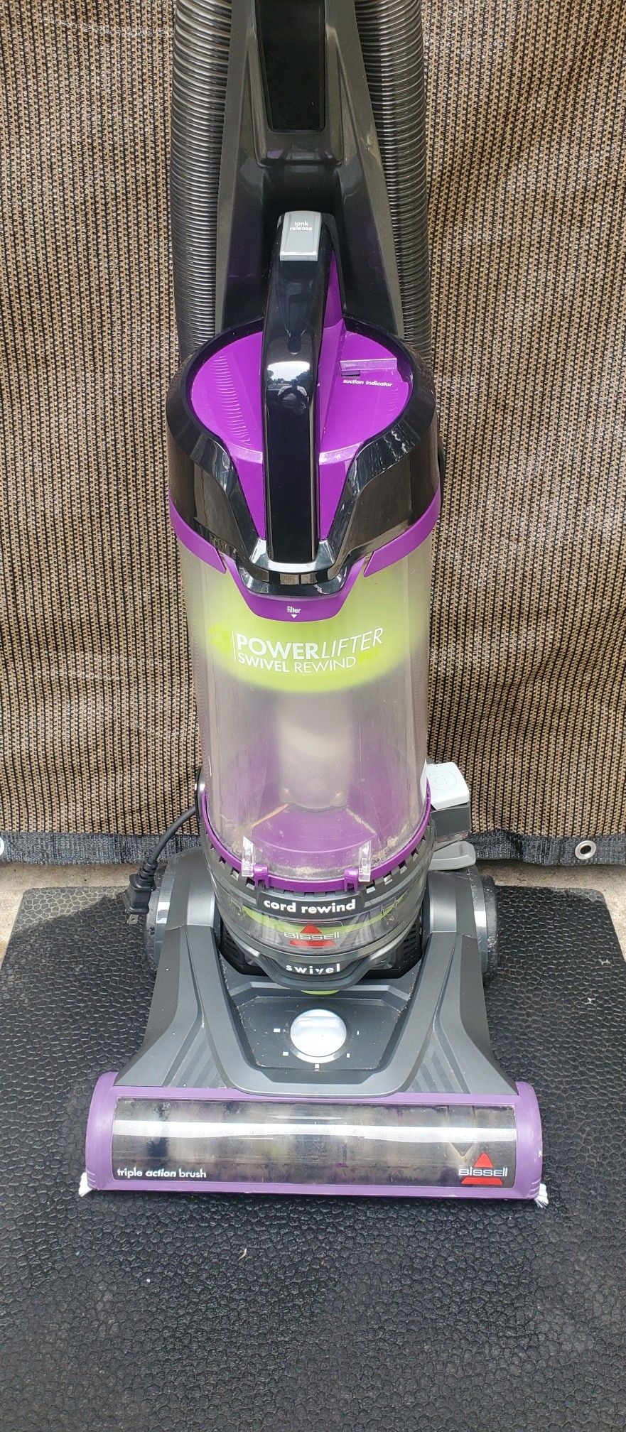 Bissell Upright Vacuum Cleaner