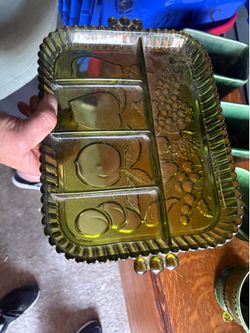 Glass fruit dish