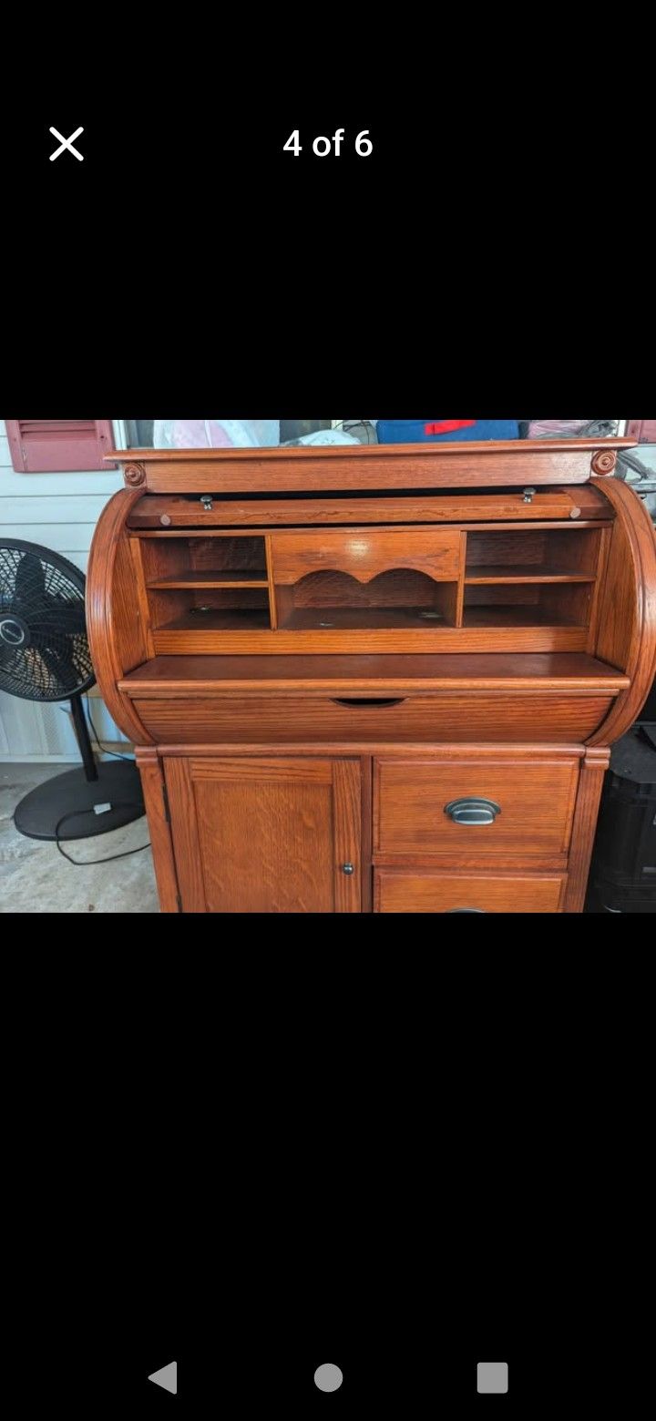 Roll Up Desk