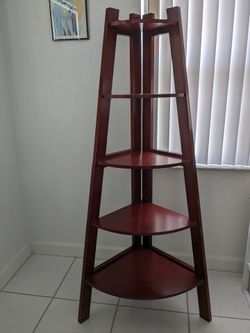 Corner shelves
