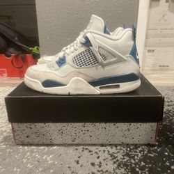 Jordan 4 Military Blue Retro 2024