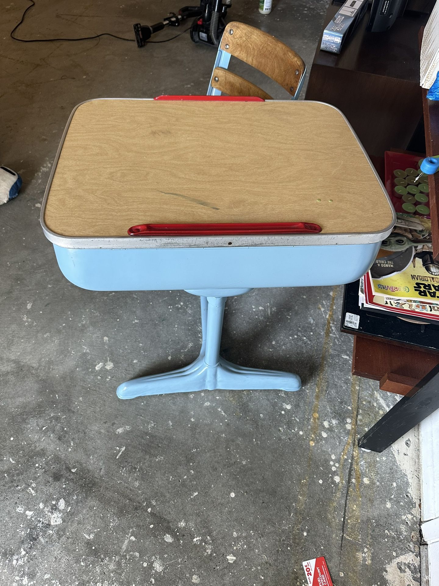 Desk 
