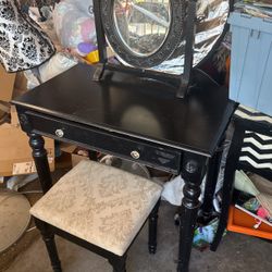Vanity With Chair