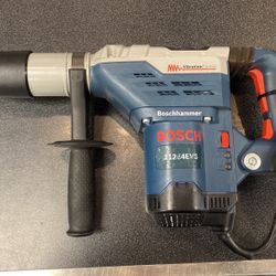 Bosch roto-hammer 