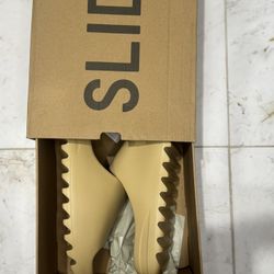 Adidas men’s Yeezy slides flax