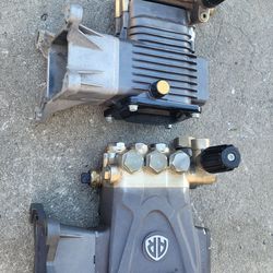2 AR PUMPS 4000PSI 4.OGPM 1" SHAFT COMMERCIALS