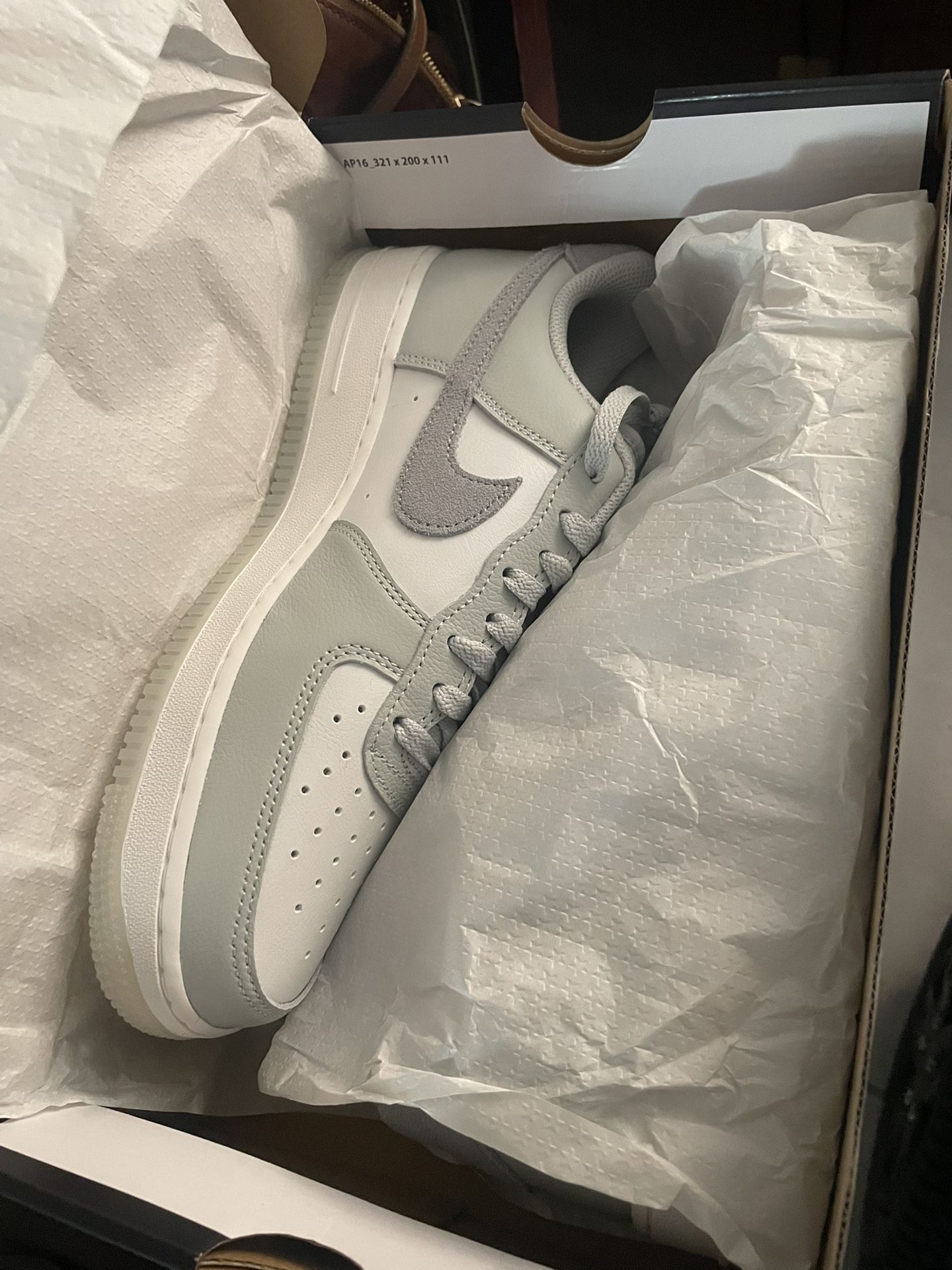 AF1