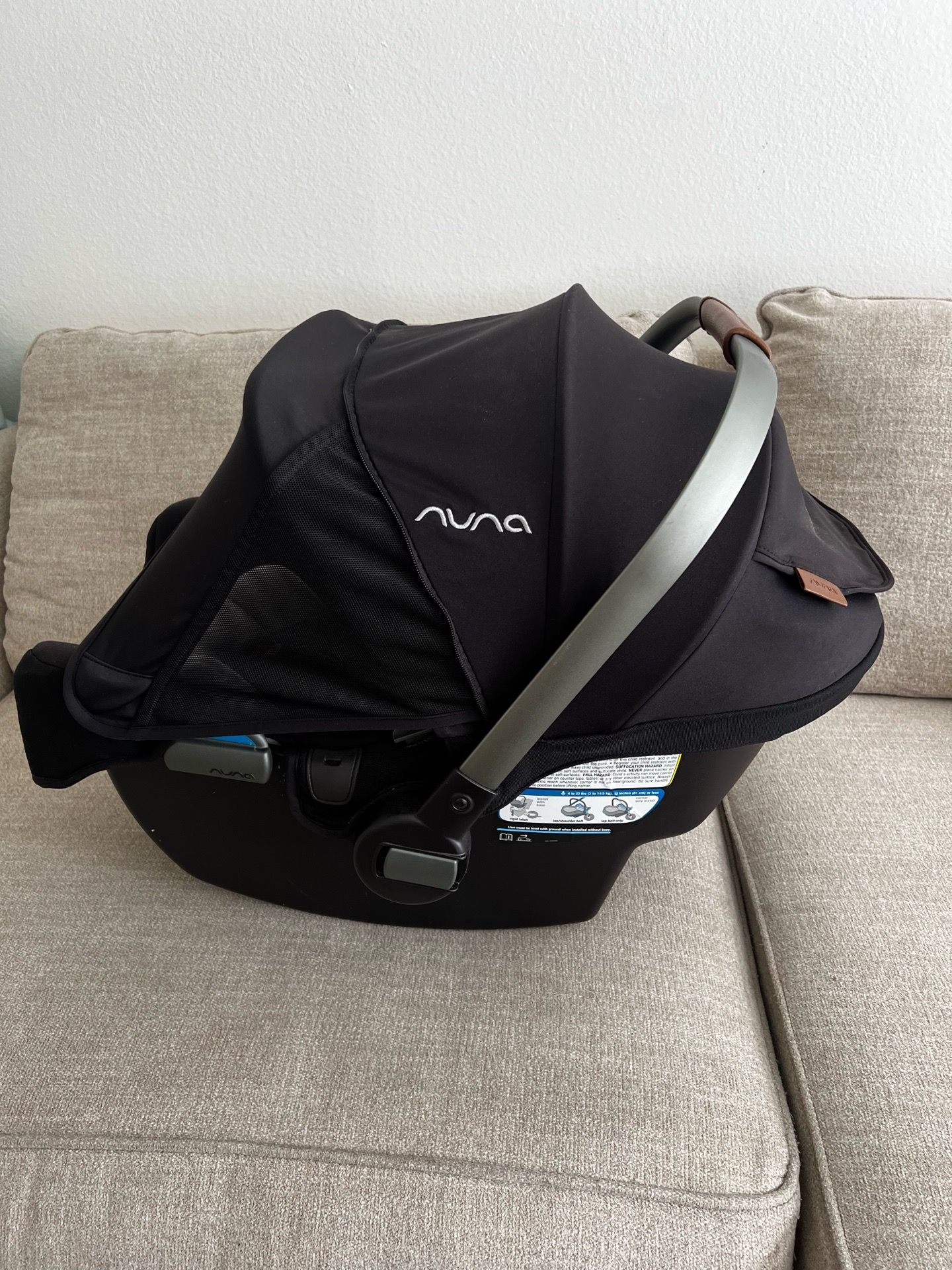 Nuna Pipa RX car seat with base