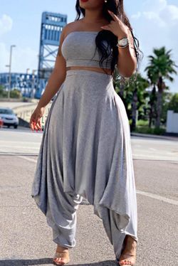 PlUS SIZE (2X and 3X) along with S-M( Lrg has sold out) Harem Pants with the Halter. Runs true to size.SALE*******$20*****