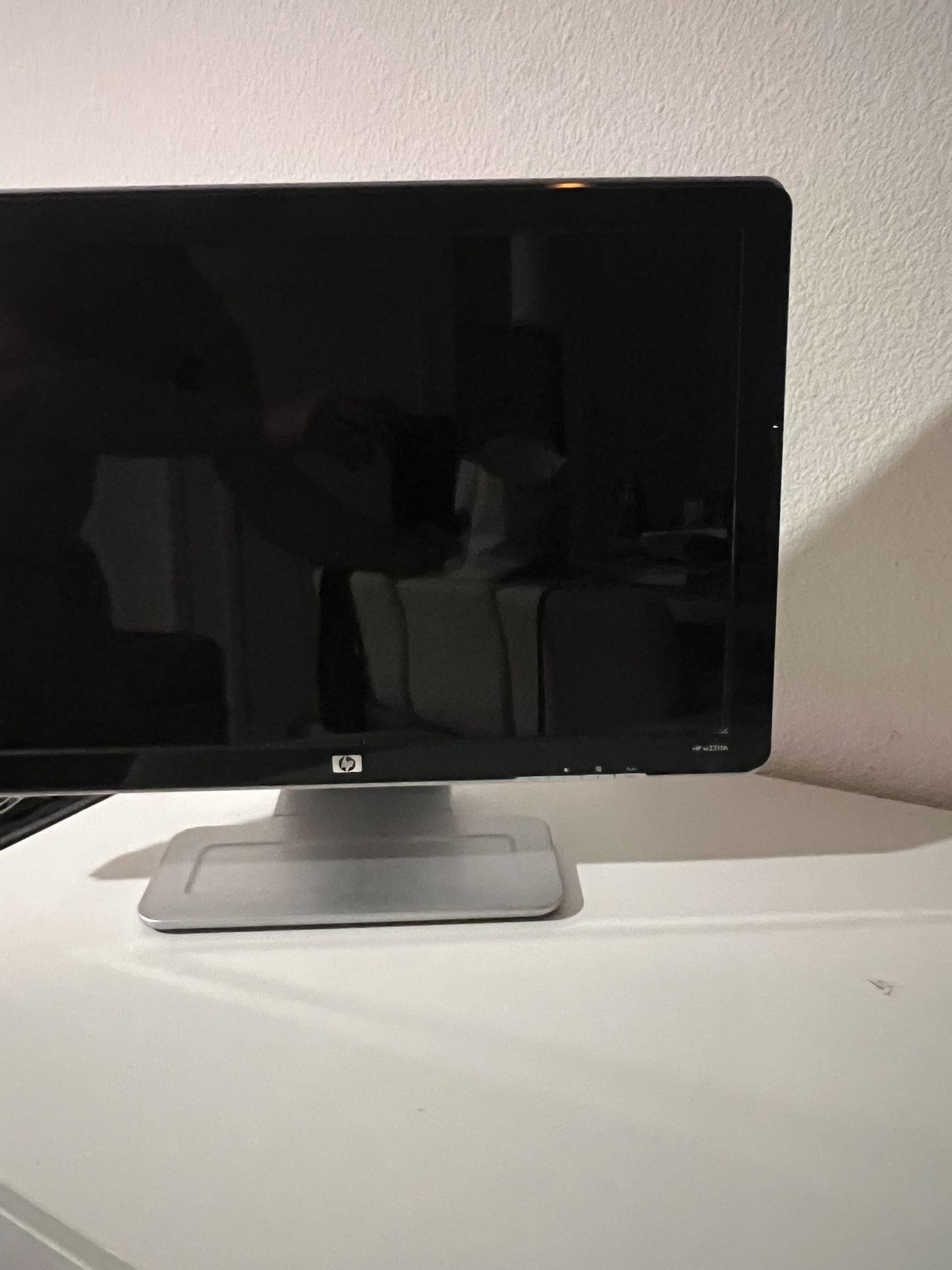 HP Monitor – Works Great