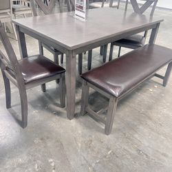 Bonito Comedor De Madera Nuevo En Su Caja 
