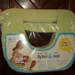 Twins Plus My Brest Friend