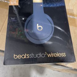 Beats Studio3 Wireless new still sealed in the box