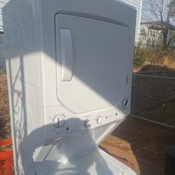 Stackable Washer/Dryer 