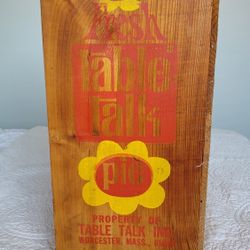 Vintage TABLE TALK Wooden Pie Display Cooling Box