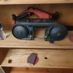 Milwaukee Portable Bandsaw 18v