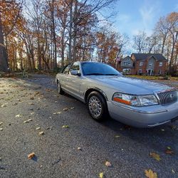 2003 GRAND MARQUIS