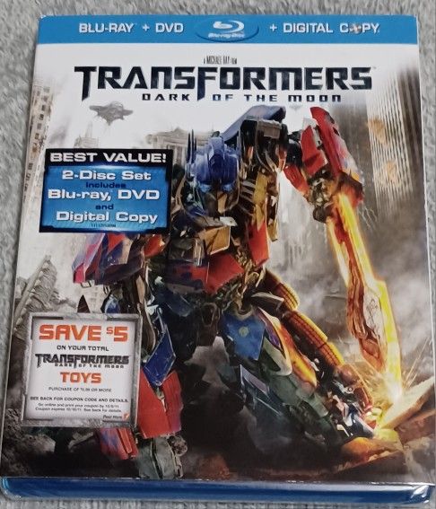 Transformers Dark Of The Moon Blur Ray DVD Brand New Movie Block Buster Show