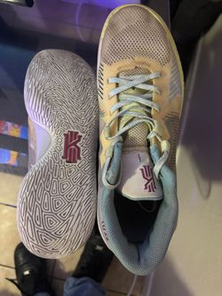 Basketball shoes size 12