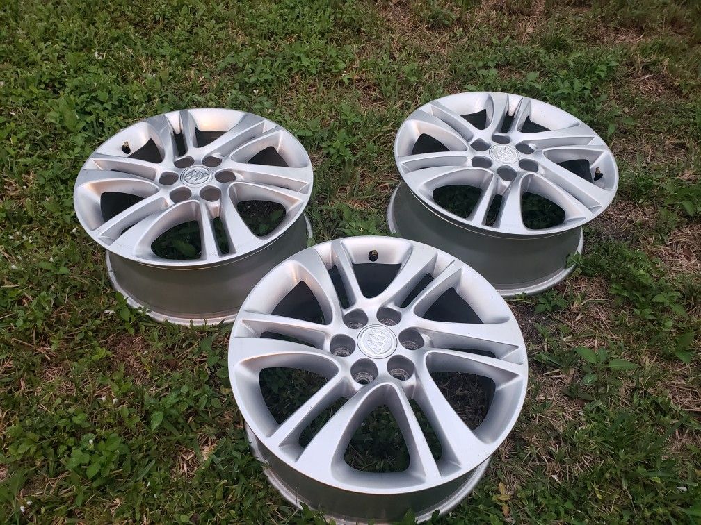18 " WHEELS 6X120 Only 3