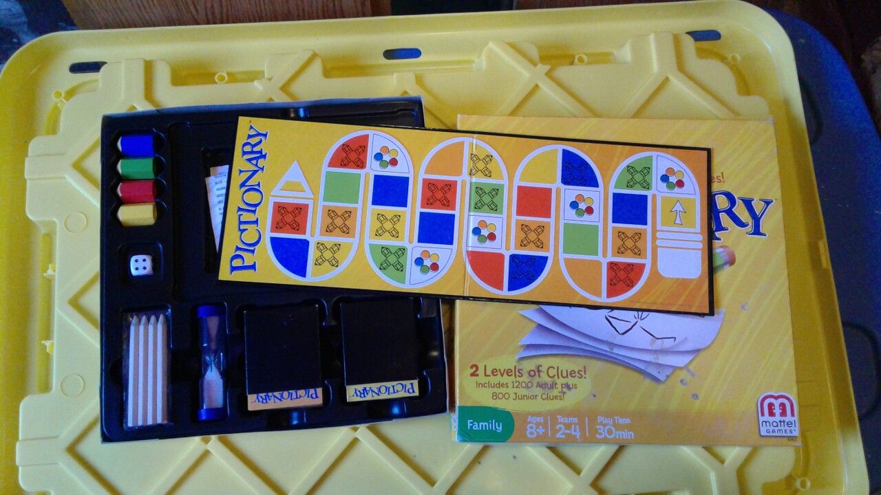 Pictionary board game