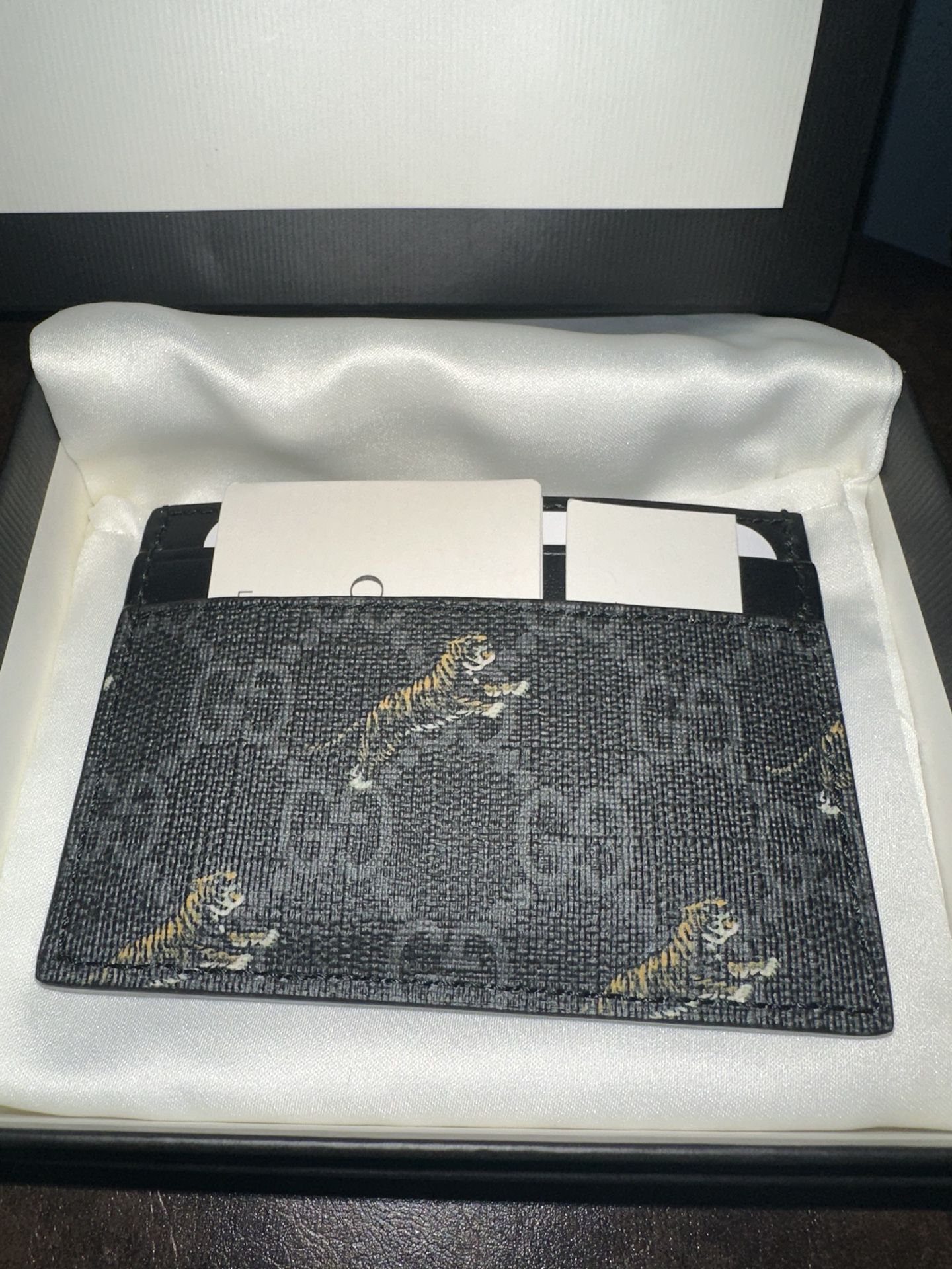 Supreme Gucci Tiger Wallet 