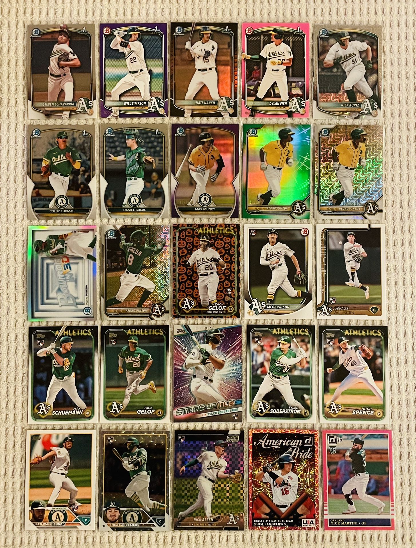 Oakland Athletics 25 Card Baseball Lot! Rookies, Prospects, Parallels, Short Prints, Variations & More!