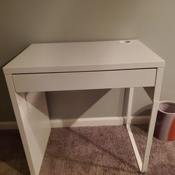 IKEA- Micke Desk / Vanity 