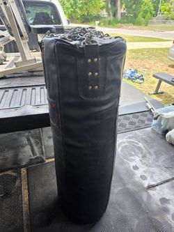 Weight punching bag