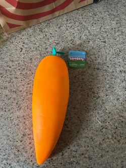 Squeeezy Carrot Squishy Toy